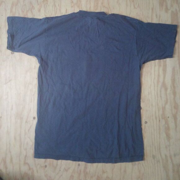 Vintage Y2K Humpty Dumpty On Wall T-Shirt - Picture 5 of 5